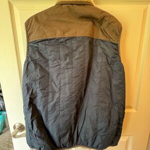 Brown and black Free Country fleece vest size XL